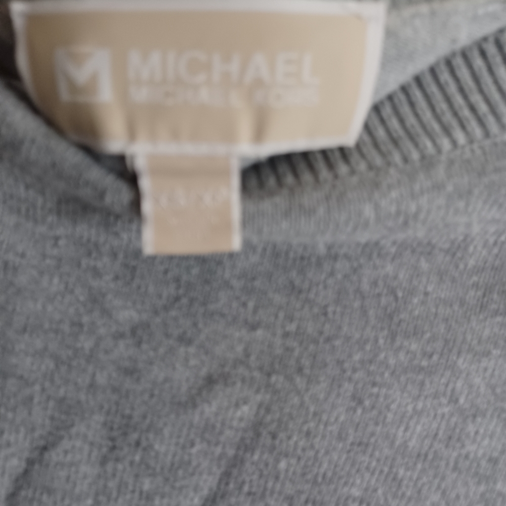 Because - Picture 2 of 3